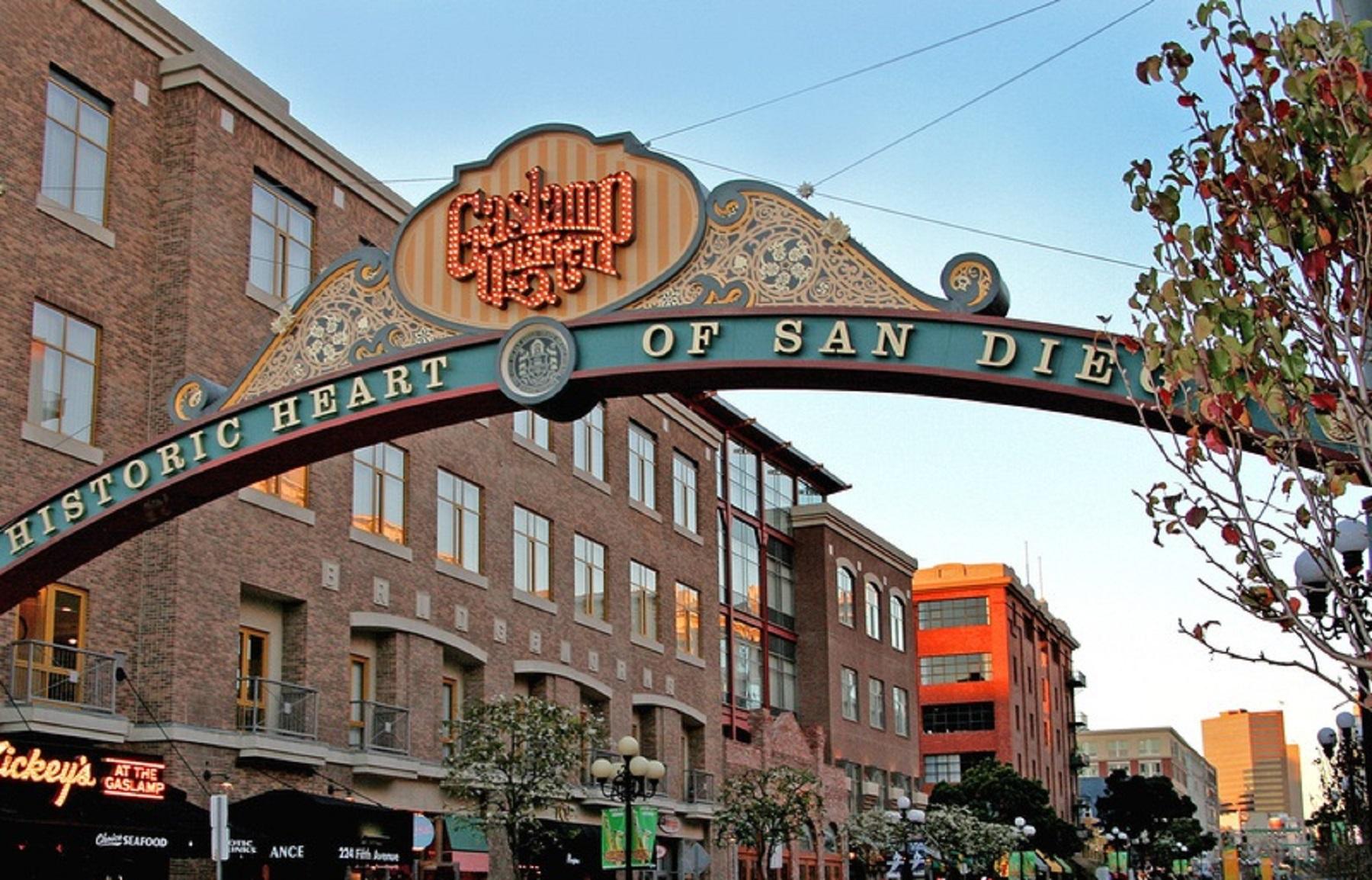 Porto Vista Hotel In Little Italy (Adults Only) San Diego Bagian luar foto
