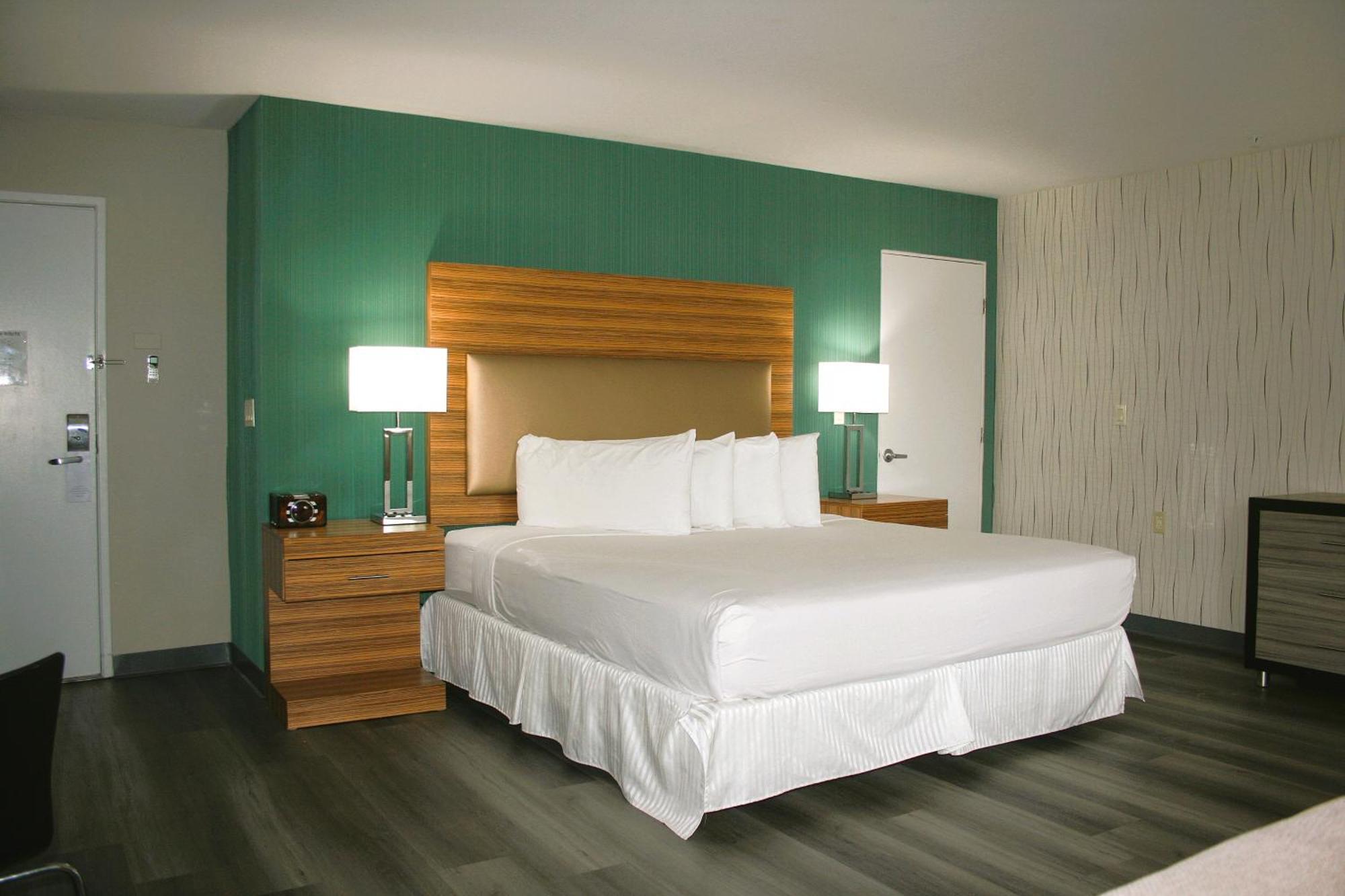 Porto Vista Hotel In Little Italy (Adults Only) San Diego Bagian luar foto
